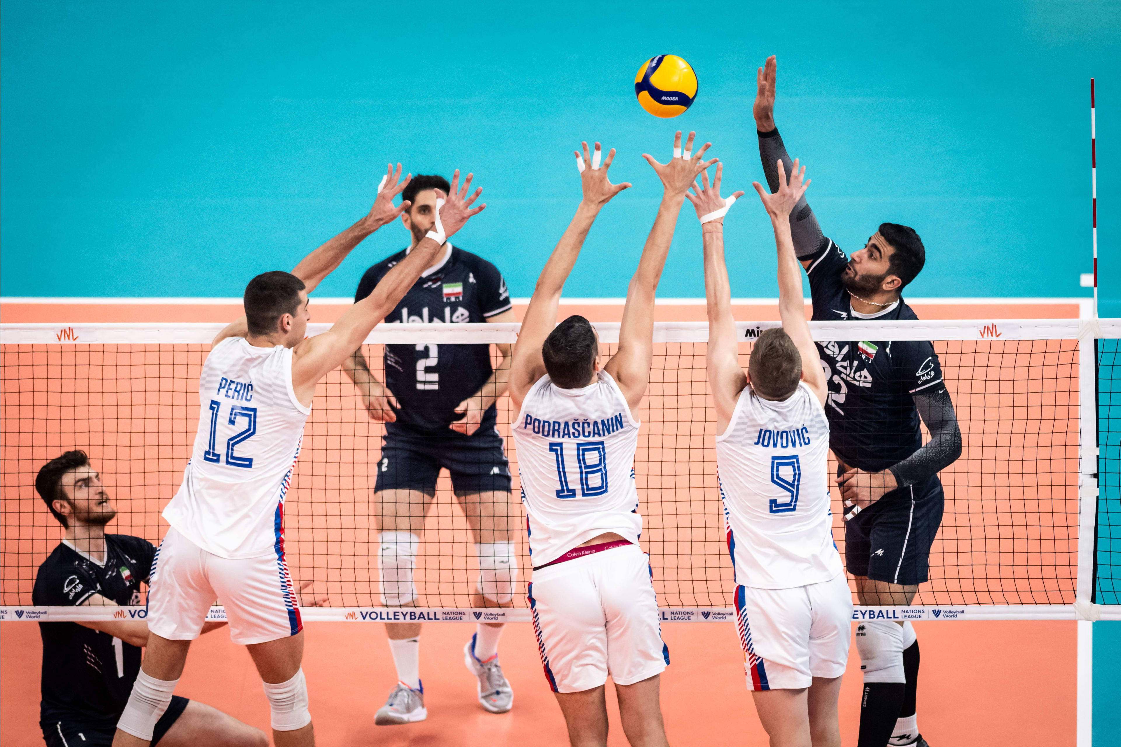 开云-奥地利队险胜波兰队，波尔带队取胜