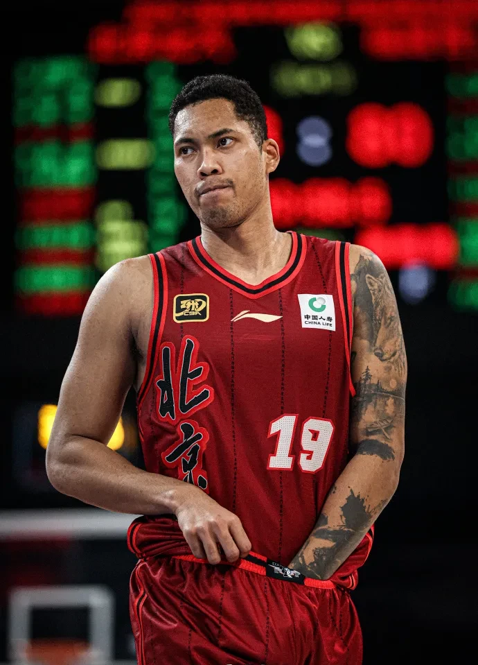 包含魔术完胜吉林队，周琦点燃赛场的词条