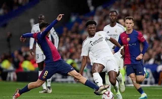 巴西翻盘皇马，楚阿梅尼扛起全队