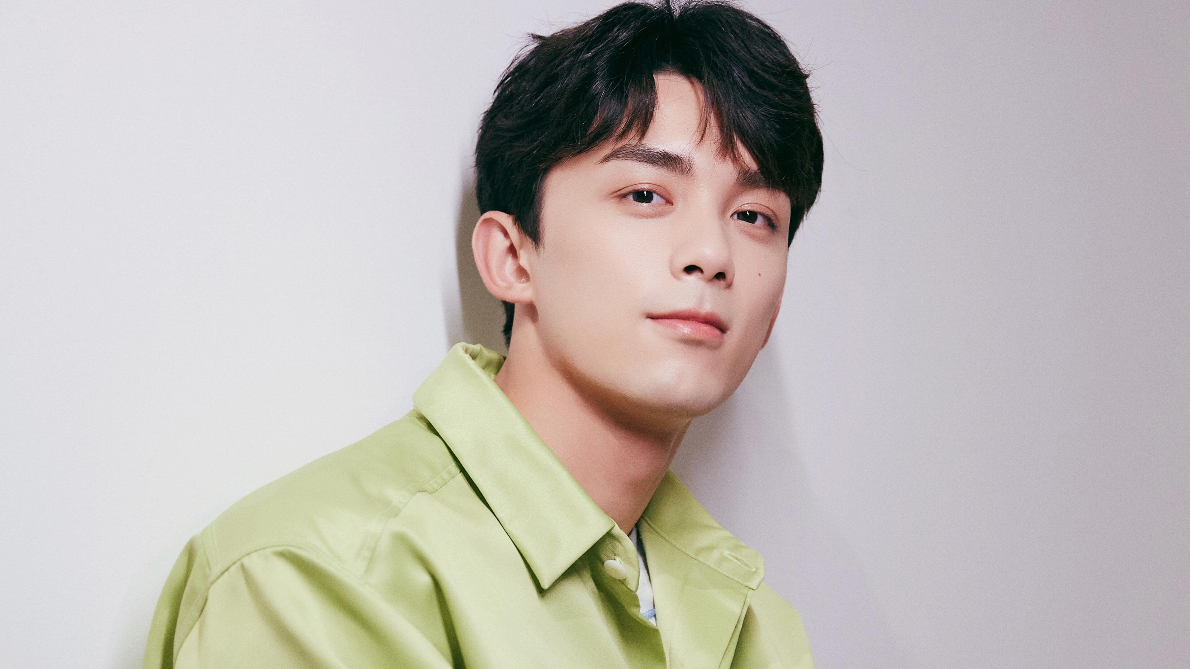 开云体育在线-门迪关键战不手软，沉默刺客在NBA季后赛之夜铸就英雄时刻